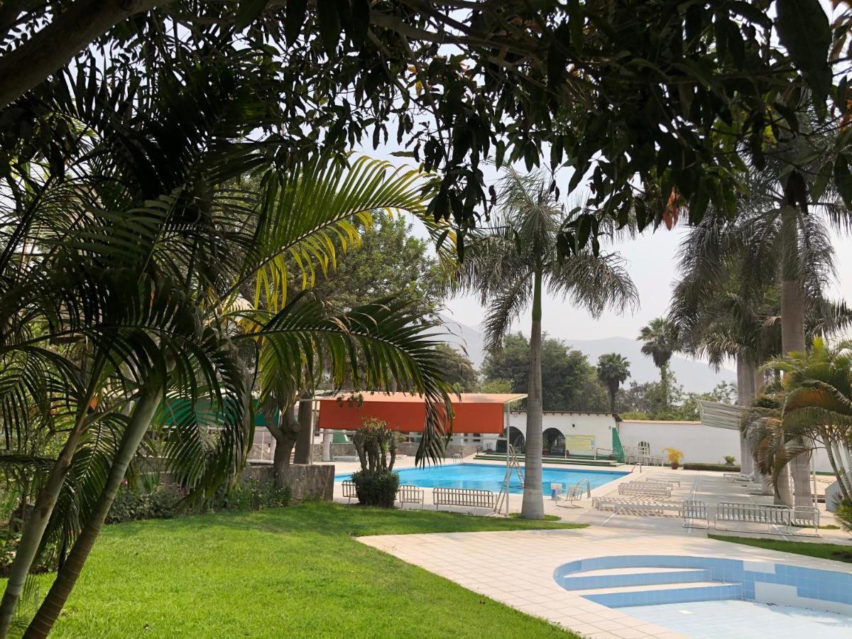 Casa Campo Machu Picchu - Club Los Girasoles, Chaclacayo Bagian luar foto